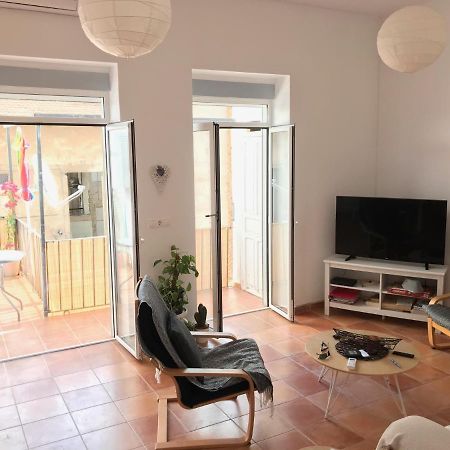 Ferienwohnung Im Zentrum Alicante Exteriör bild