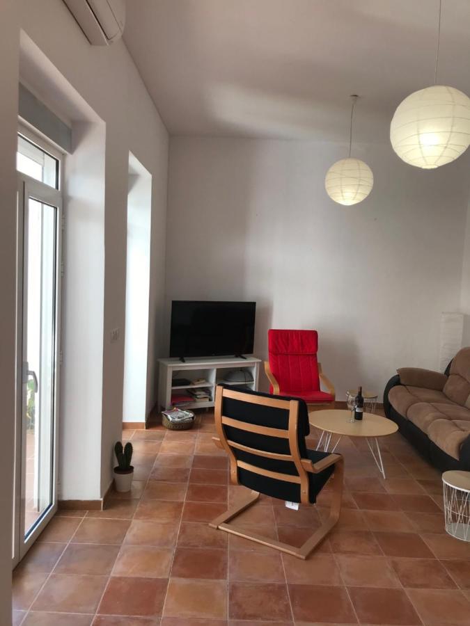 Ferienwohnung Im Zentrum Alicante Exteriör bild