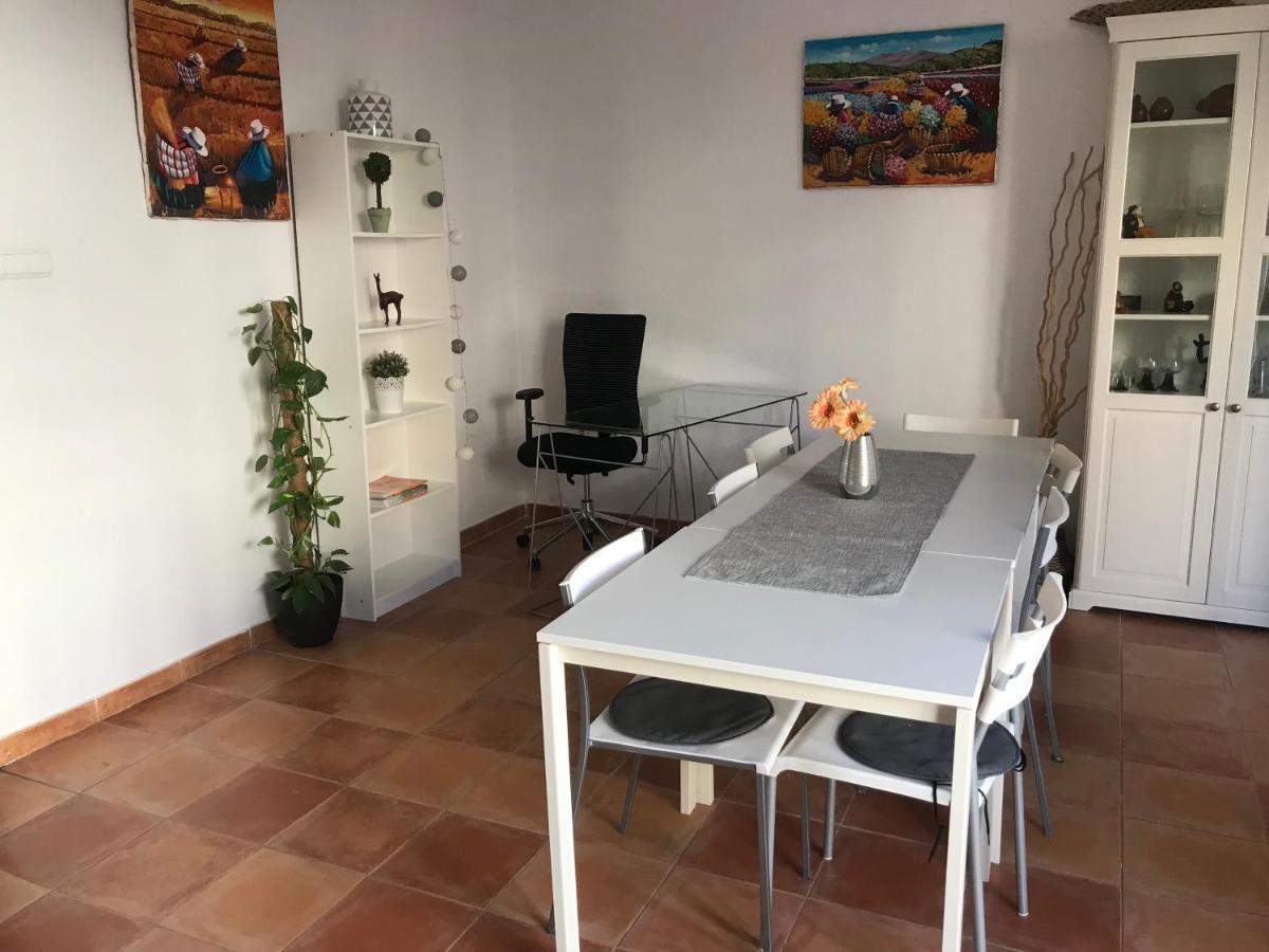 Ferienwohnung Im Zentrum Alicante Exteriör bild